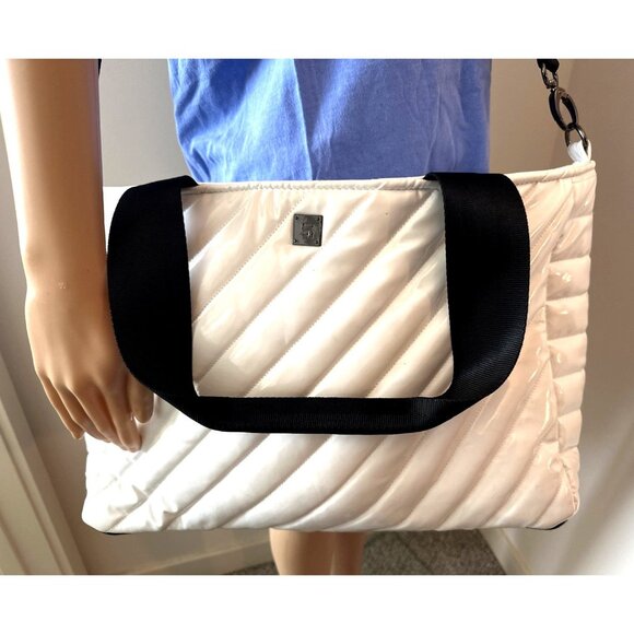 THINK ROYLN Purse Shoulder Crossbody Quilted Puffer Tote White Black 16" x 11.5" - Picture 1 of 16